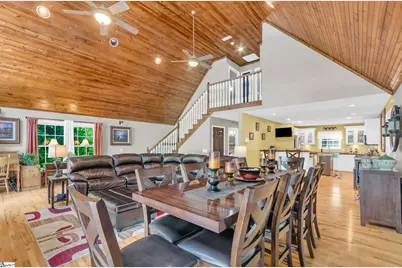 409 The Bear Boulevard, Tamassee, SC 28686 - Photo 4