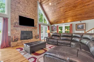 409 The Bear Blvd, Tamassee, SC 28686 - Photo 4