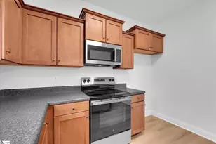 9 Jay St, Greenville, SC 29601 - Photo 16