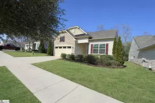748 Bearcamp Way, Fort Mill, SC 29715 - Photo 2
