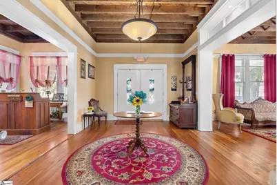 207 W 2nd Avenue, Easley, SC 29640 - Photo 2