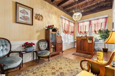 207 W 2nd Avenue, Easley, SC 29640 - Photo 10