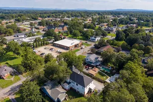 207 W 2nd Ave, Easley, SC 29640 - Photo 50