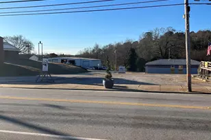 147 W Main St, Duncan, SC 29334 - Photo 4