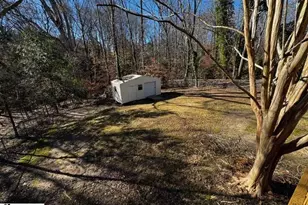 106 Woodview Dr, Laurens, SC 29360 - Photo 32