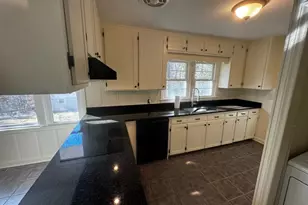 106 Woodview Dr, Laurens, SC 29360 - Photo 8