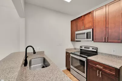 233 N Main Street #Unit 510, Greenville, SC 29601 - Photo 4