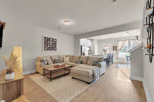 386 Hague Dr, Duncan, SC 29334 - Photo 6