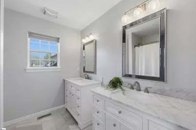 151 E Mountain Creek Road, Greenville, SC 29609 - Photo 12