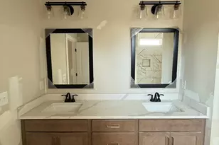 29 Montgomery St, Greenville, SC 29609 - Photo 8