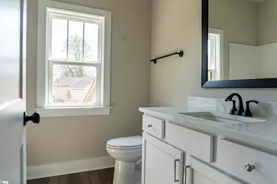 29 Montgomery Street, Greenville, SC 29609 - Photo 4