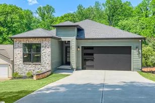 29 Montgomery St, Greenville, SC 29609 - Photo 1