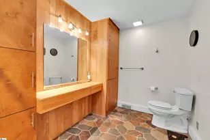 211 Beechwood Dr, Spartanburg, SC 29307 - Photo 14