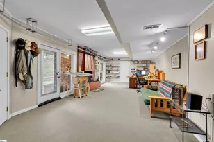 211 Beechwood Dr, Spartanburg, SC 29307 - Photo 18