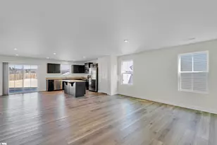 2090 Wexley Dr, Boiling Springs, SC 29316 - Photo 4