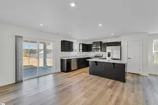 2090 Wexley Dr, Boiling Springs, SC 29316 - Photo 12