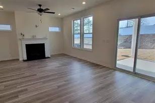 2036 Halton Oaks Dr, Spartanburg, SC 29303 - Photo 8