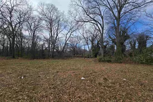 562 Hugh St, Spartanburg, SC 29650 - Photo 1