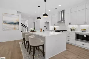 346 Potomac Ave, Greenville, SC 29605 - Photo 8