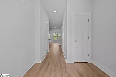 407 W Parima Court, Spartanburg, SC 29301 - Photo 4