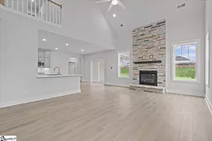 200 Kayfield Farms Dr, Anderson, SC 29621 - Photo 14