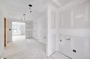 213 Elder St, Greenville, SC 29607 - Photo 10