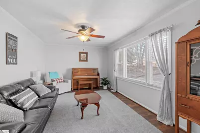 128 Buckey Court, Simpsonville, SC 29680 - Photo 4