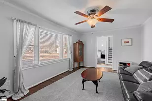 128 Buckey Ct, Simpsonville, SC 29680 - Photo 6