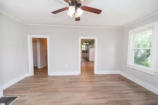 14 Damson St, Spartanburg, SC 29303 - Photo 6
