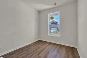 2027 Halton Oaks Dr, Spartanburg, SC 29303 - Photo 6