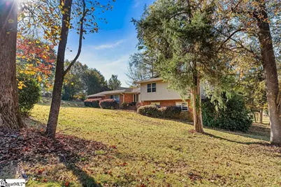 524 Perrin Drive, Spartanburg, SC 29307 - Photo 2