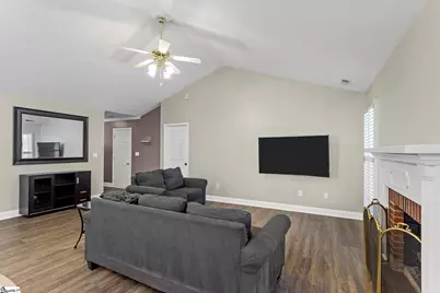 120 S Banyan Court, Taylors, SC 29687 - Photo 4