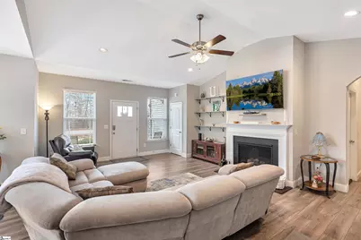 160 Inlet Pointe Drive, Anderson, SC 29625 - Photo 4