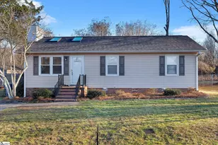 11 Trammell St, Liberty, SC 29657 - Photo 2