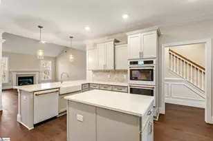 204 Chandler Ct, Easley, SC 29642 - Photo 10