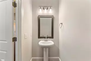 204 Chandler Ct, Easley, SC 29642 - Photo 42