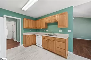 601 Cardinal Woods Way, Easley, SC 29642 - Photo 28