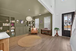 513 Lewes Ave, Simpsonville, SC 29681 - Photo 2