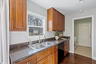 1206 Winding Way, Taylors, SC 29687 - Photo 12