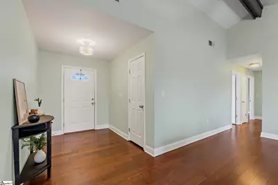 1206 Winding Way, Taylors, SC 29687 - Photo 2