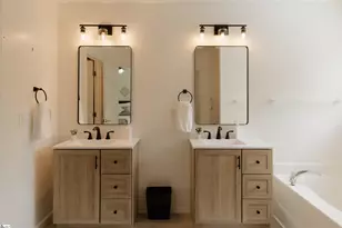 296 Nodine Rd, Campobello, SC 29322 - Photo 16