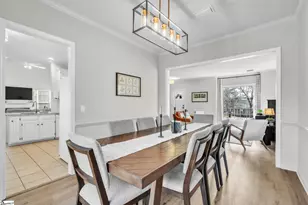 417 Roberts Rd, Taylors, SC 29687 - Photo 4