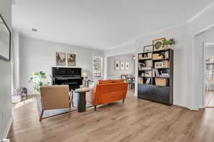 417 Roberts Rd, Taylors, SC 29687 - Photo 2