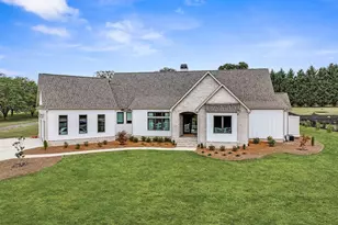 368 Old Batson Rd, Taylors, SC 29687 - Photo 2