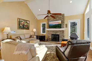 4 N Hyacinth Dr, Landrum, SC 29356 - Photo 14