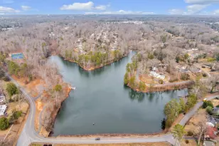 210 Lakewood Dr, Spartanburg, SC 29302 - Photo 42