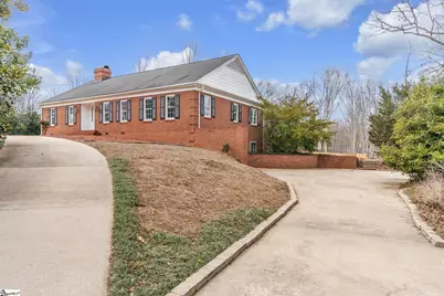 210 Lakewood Drive, Spartanburg, SC 29302 - Photo 2