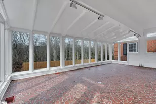 210 Lakewood Dr, Spartanburg, SC 29302 - Photo 10