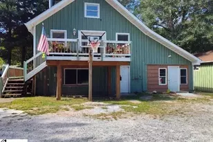 419 Wood Rd, Taylors, SC 29687 - Photo 2
