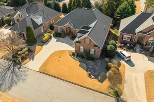 303 Bouchillion Dr, Greenville, SC 29615 - Photo 4